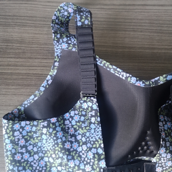 Knix Catalyst Sports Bra (Limited Edition) - Picture 5 of 5